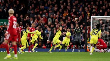 توتنهام يفرض تعادلاً مثيراً على ليفربول بهدف حاسم في الدقائق الأخيرة من المباراة