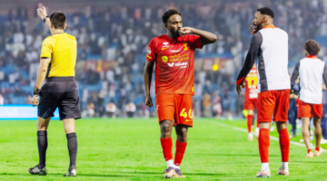 حقائق مثيرة عن اللاعب محنشي المتسبب في صدمة جماهير النادي الأهلي