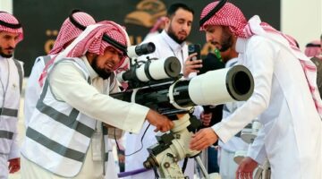 دول عربية بينها السعودية وقطر تحسم موعد أول أيام عيد الفطر 2026