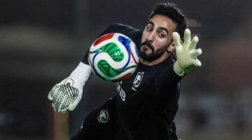 رد محمد الدعيع على انتقادات أداء نواف العقيدي مع المنتخب السعودي يثير تفاعلاً واسعاً