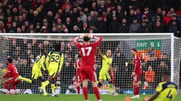 روي كين يفتح النار على ليفربول ويكشف عن أزمات غير معلنة بالفريق