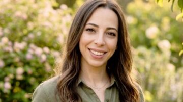 سائق يسير عكس الاتجاه ينهي حياة الشابة مريام في حادث مأساوي بالإسكندرية