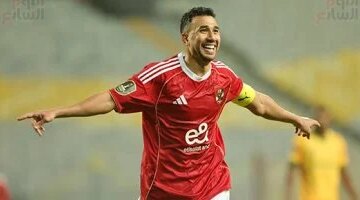 صراع الهدافين بين تريزيجيه ودياكيتى يشعل قمة الأهلي والترجي في دوري الأبطال