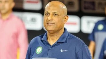 طارق مصطفى يقترب من قيادة نادي مودرن سبورت لخلافة المدرب أحمد سامي