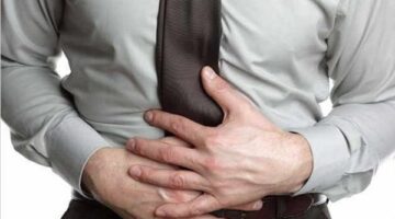 طرق فعالة تنهي معاناة الحموضة وحرقان المعدة بعد وجبة الإفطار في رمضان