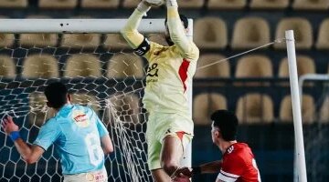 طلائع الجيش يبعثر أوراق الأهلي في سباق صدارة الدوري بالفوز عليه بنتيجة 2-1