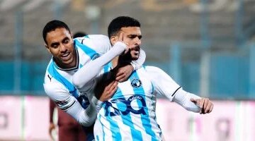 كواليس الاجتماع الفني لمباراة الجيش الملكي ضد بيراميدز ضمن دوري أبطال أفريقيا