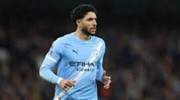 ماذا قال جوارديولا عن خليفة مرموش في آينتراخت بعد تصريحاته المثيرة للجدل؟