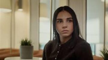 محاولات محمد حاتم لكشف سر شخصية آمنة في الحلقة 12 من مسلسل عرض وطلب