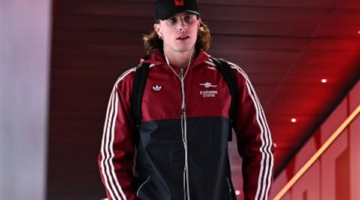 مدافع إنتر ميلان باستوني يحدد وجهته المقبلة وسط ترقب من إدارة نادي برشلونة