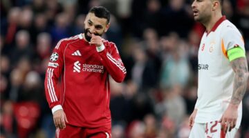 مدرب ليفربول يكشف سر استبدال محمد صلاح بعد تألقه أمام فريق جالطة سراي