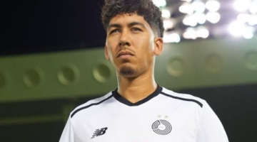 وكيل فيرمينو يوضح حقيقة انتقال المهاجم البرازيلي إلى صفوف النادي الأهلي