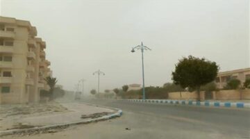3 ظواهر جوية تضرب طقس الجمعة وسط تحذيرات من الأتربة والشبورة الكثيفة