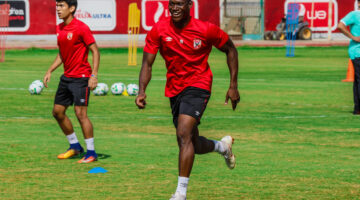 3 فضائيات مجانية تنقل مباراة الأهلي وسياتل الأمريكي في كأس العالم للأندية