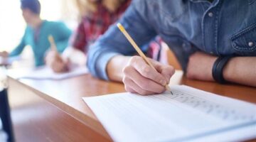 آلية جديدة لتسجيل استمارة الشهادة الإعدادية إلكترونياً عبر منصة وزارة التعليم المصرية