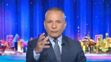 أحمد موسى يطالب بمد مواعيد غلق المحال حتى الواحدة صباحاً بالتوقيت الصيفي