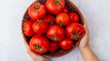 أسعار الخضراوات في بورسعيد اليوم الثلاثاء مع وصول كيلو الطماطم إلى 30 جنيها