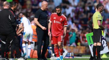 إصابة محمد صلاح تضع مستقبل النجم المصري مع ليفربول في دائرة الخطر