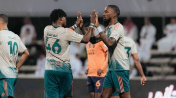 إيقاف حكم مواجهة الأهلي والفيحاء مؤقتًا في انتظار نتائج التحقيقات الجارية حاليًا