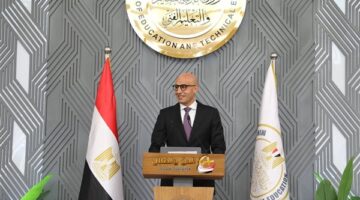 استئناف الدراسة غداً الأحد وتحديد 7 مايو إجازة رسمية بالمدارس والجامعات