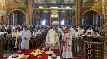 الأنبا أبوللو يترأس صلوات جمعة ختام الصوم بكنيسة مارجرجس ومارمينا برأس سدر