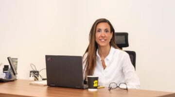 الاتحاد ينهي تعاقد لايا فينايكسا من منصبها التدريبي في خطوة مفاجئة