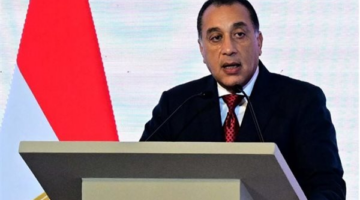 الحكومة تحدد طبيعة يوم الأحد وتمديد ساعات عمل المحال حتى 27 أبريل