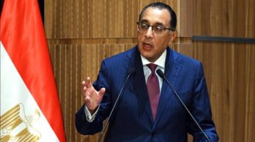 الحكومة تمد مواعيد غلق المحال والمطاعم حتى الساعة الحادية عشرة مساءً نهاية أبريل