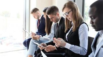 السفارة الأمريكية تطرح وظائف أمناء مكتبة بمراتب شهرية تتجاوز 64 ألف جنيه