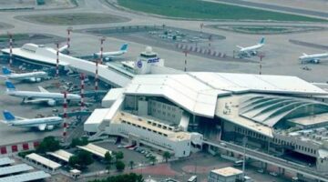 الكويت تستأنف حركة الطيران تدريجيًا في مطار الكويت الدولي بعد الإغلاق الاحترازي