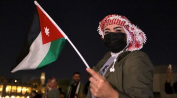 بطل أردني يرفض مواجهة لاعب من الكيان الصهيوني رغم المنافسة على الذهب