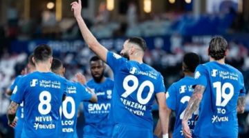 بنزيمة يسجل هاتريك ويقود الهلال لاكتساح الخلود بسداسية ضمن منافسات الدوري