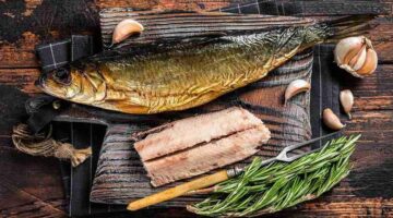 تباين أسعار الأسماك المملحة في الأسواق مع اقتراب موعد عيد شم النسيم