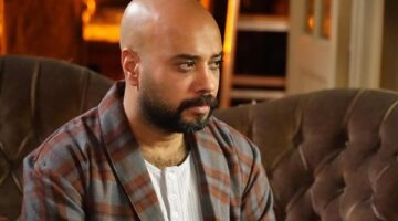 تشييع جنازة والد الفنان حاتم صلاح من مسجد آل رشدان بمدينة نصر اليوم