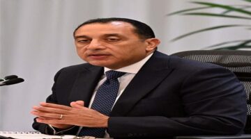 تطبيق التوقيت الصيفي في مصر.. هل تُغلق المحلات التجارية التاسعة أم الحادية عشرة؟