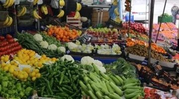 تغيرات في أسعار الخضراوات والفاكهة والدواجن بمحافظة الفيوم خلال تعاملات السبت