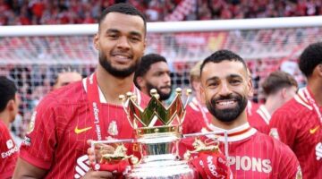 جاكبو يودّع صلاح بكلمات مؤثرة بعد سنوات من التألق مع نادي ليفربول