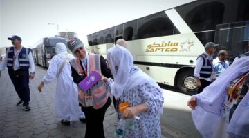خدمة حج بلا حقيبة تتاح لحجاج موسم 2026 ضمن استعدادات الغرف السياحية