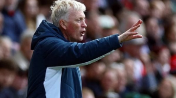 دافيد مويس يسجل رقماً قياسياً بوصوله للمباراة رقم 750 في الدوري الإنجليزي