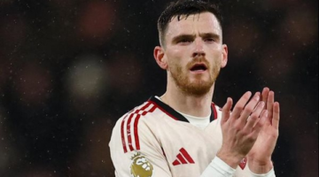 روبرتسون يعزز تقدم ليفربول بهدف ثانٍ في شباك كريستال بالاس