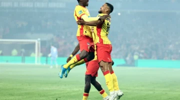 سعود يكسر غياب 28 عاماً ويقود لانس لنهائي كأس فرنسا التاريخي