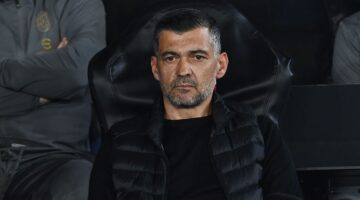 سيرجيو كونسيساو يعرض خدماته التدريبية على إدارة النادي الأهلي لإنقاذ مسيرة الفريق