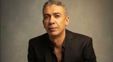 صفحة ضياء العوضي تحسم الجدل حول أنباء وفاته وتكشف حقيقة حالته الصحية