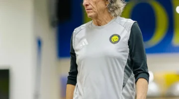 طائرة خاصة تنقل بعثة فريق النصر السعودي إلى مدينة دبي اليوم