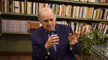 طارق حجي يطرح تساؤلات مثيرة حول واقع حقوق الأقباط في مصر