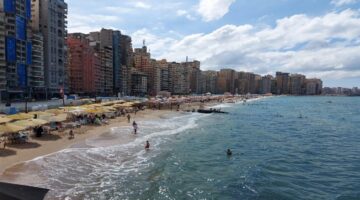 طقس الإسكندرية يشهد سقوط أمطار ونشاطًا للرياح مع وجود أتربة عالقة