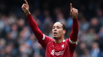 فان دايك ينتقد أداء زملائه في ليفربول قبل مواجهة باريس المرتقبة أوروبياً