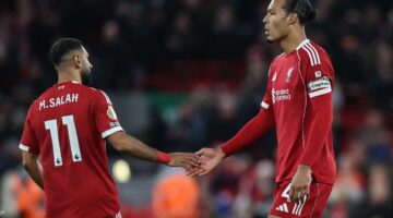 قائد ليفربول يهاجم زملائه بعد تضاؤل فرص الفريق قبل رحلة باريس الحاسمة