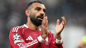كواليس المكالمة الهاتفية بين ستيفن جيرارد ومحمد صلاح ورد فعل النجم المصري
