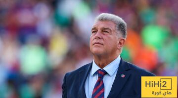 لابورتا ينجح في إنقاذ فريق برشلونة من تداعيات قرارات مدرب سابق مثيرة للجدل